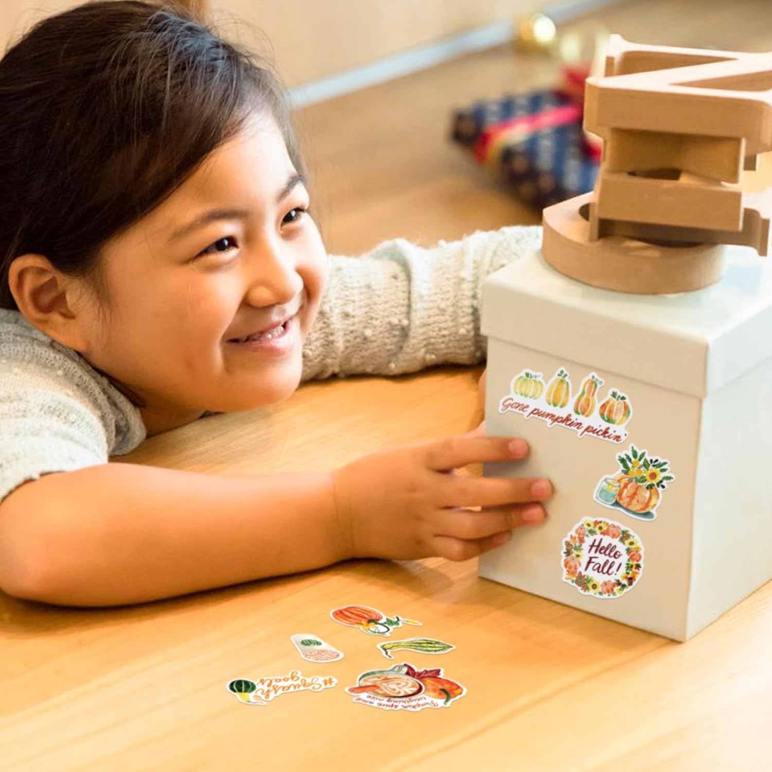 Pumpkin Stickers (28 Pieces)